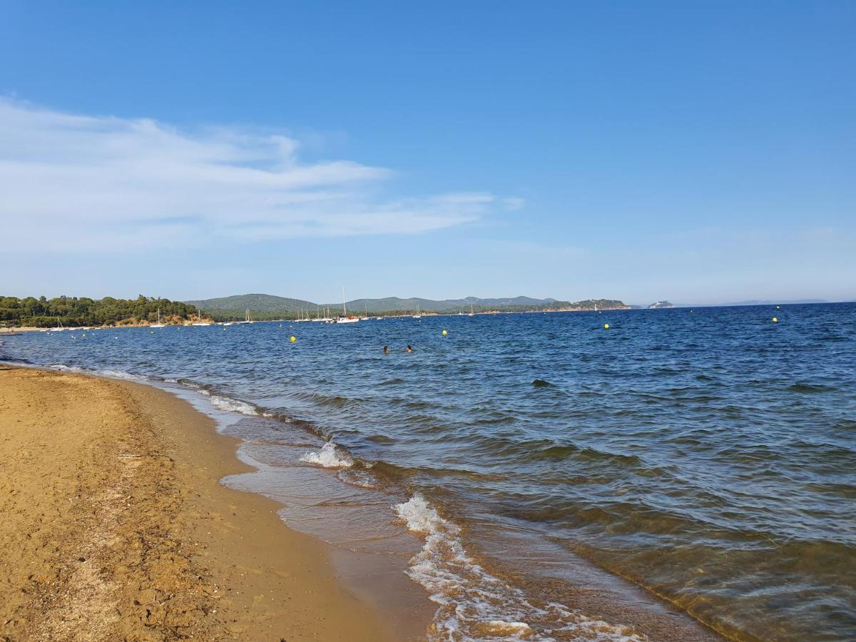 Studio Acces Direct A La Plage La Londe-les-Maures Luaran gambar